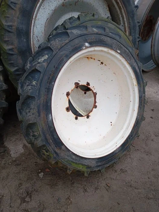 Koła wąskie 270/80r32 300/95r42 New Holland 150cm T5060 tl90 TL100 T5050 T5070 do międzyrzędzi w ziemniaki kukurydzę Case JXU 95 105 – zdjęcie 5