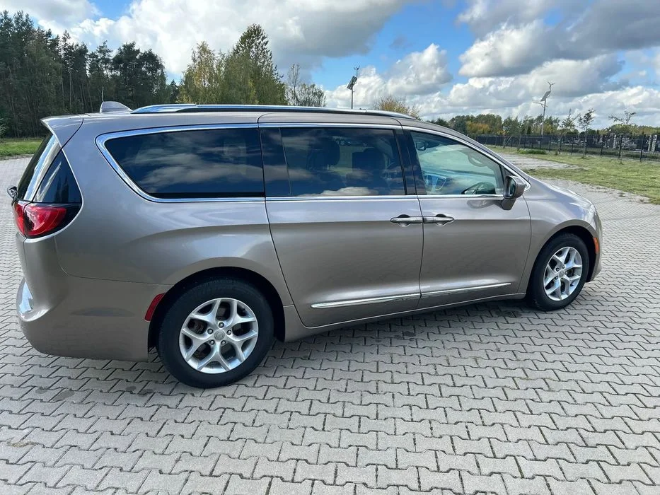 Chrysler Pacifica Chrysler Pacifica Turing L Plus .Zarejestrowana w bardzo dobrym stanie – zdjęcie 8