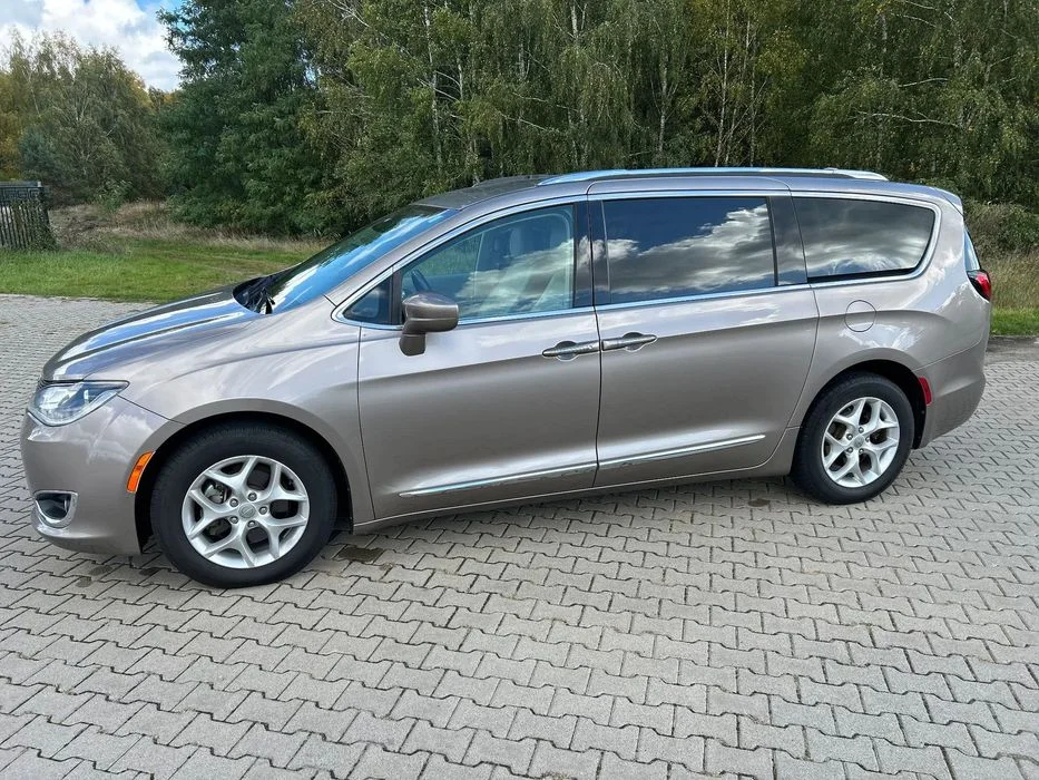 Chrysler Pacifica Chrysler Pacifica Turing L Plus .Zarejestrowana w bardzo dobrym stanie – zdjęcie 3