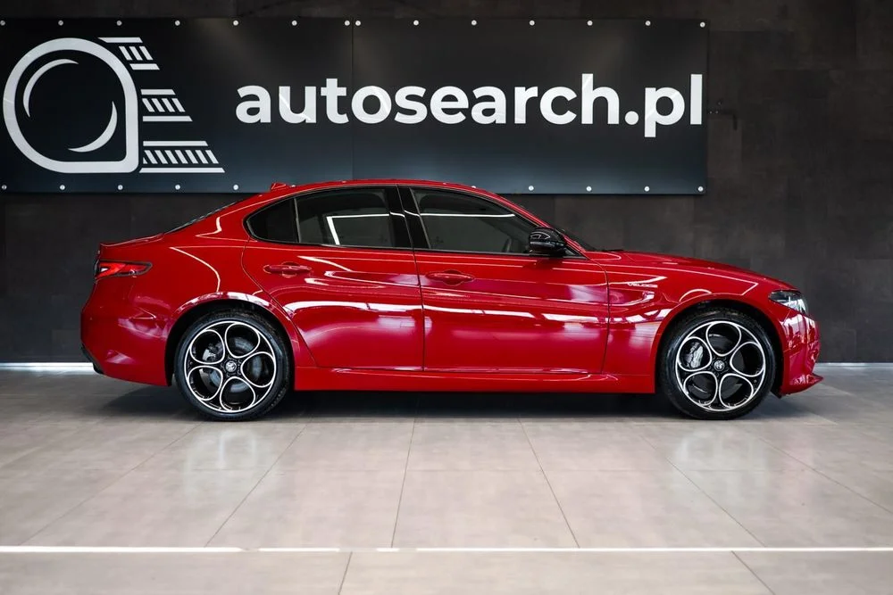Alfa Romeo Giulia 2.0 Turbo, Q4, Veloce, 280KM, LIFT, FV23%, Bezwypadkowy, ASO – zdjęcie 8