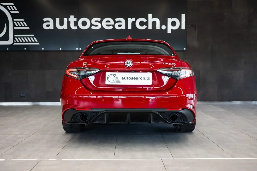 Alfa Romeo Giulia 2.0 Turbo, Q4, Veloce, 280KM, LIFT, FV23%, Bezwypadkowy, ASO – zdjęcie 5