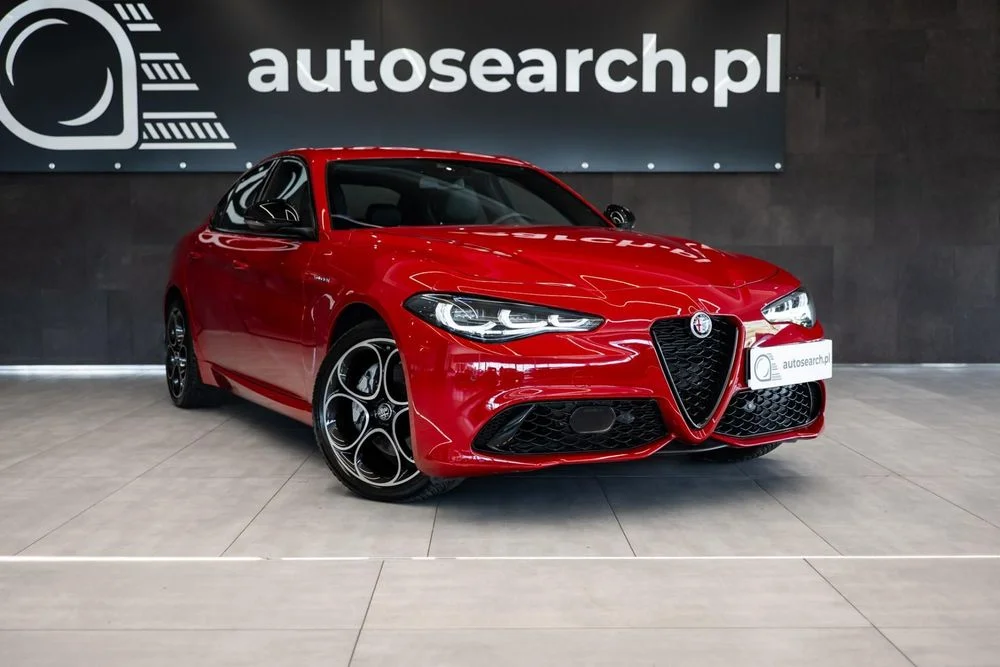 Alfa Romeo Giulia 2.0 Turbo, Q4, Veloce, 280KM, LIFT, FV23%, Bezwypadkowy, ASO – zdjęcie 3