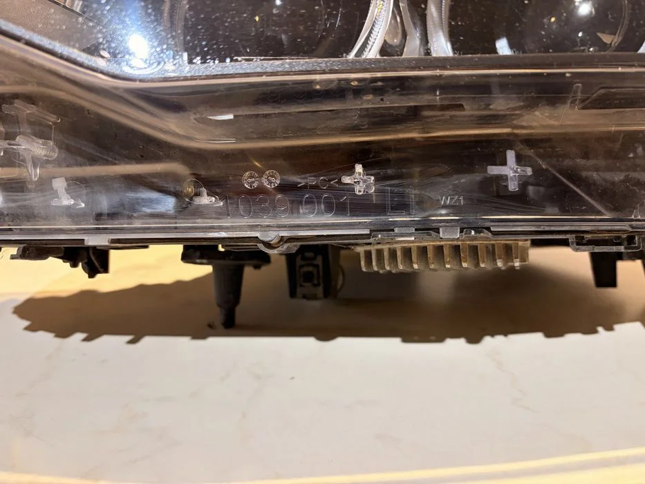 Oryginalna przednia lewa lampa FULL LED do BMW Serii 5 G30 / G31. – zdjęcie 2
