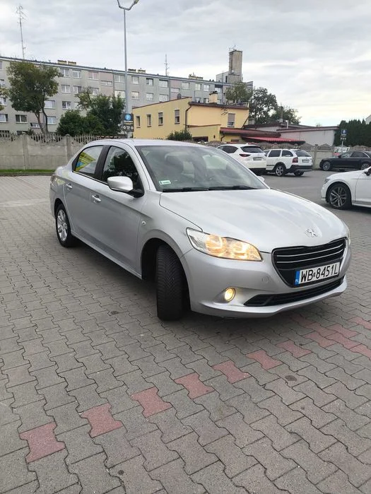 Peugeot 301 2015 – zdjęcie 2