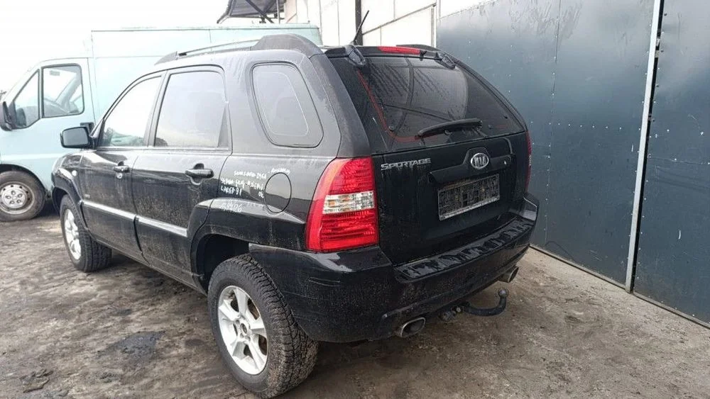 36593 Kia sportage 2 silnik 2.0 CRDi D4EA skrzynia GU14J lakier 9P – zdjęcie 4