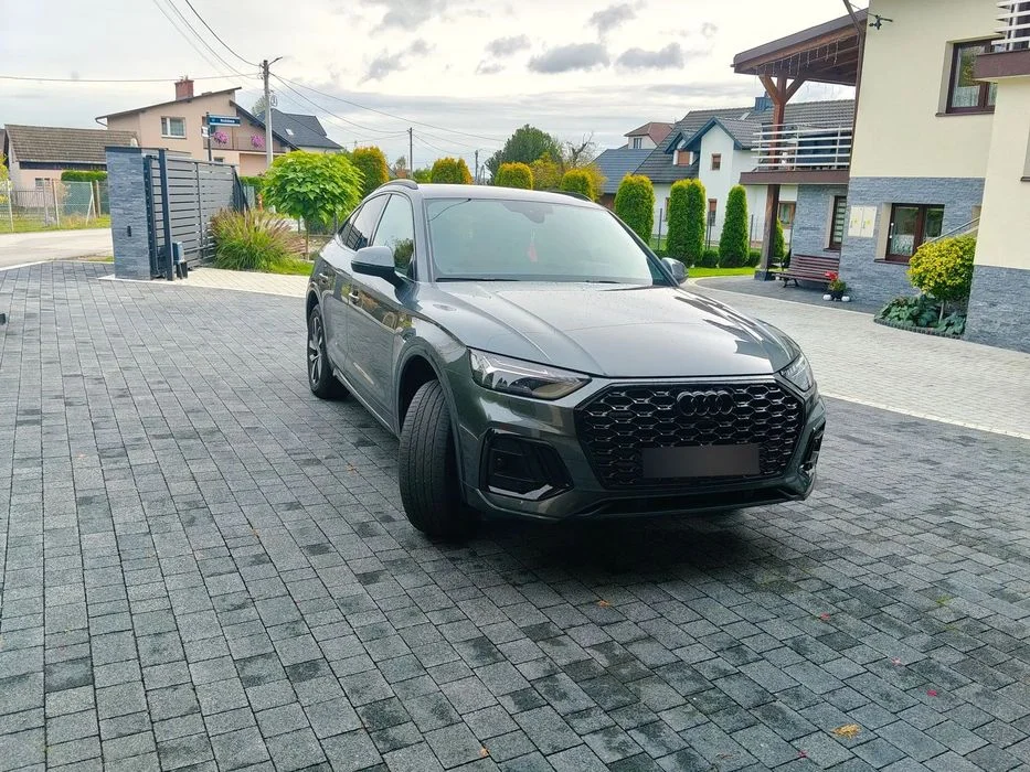 Audi Q5 Audi Q5 SportBack niski przebieg ! stan bardzo dobry