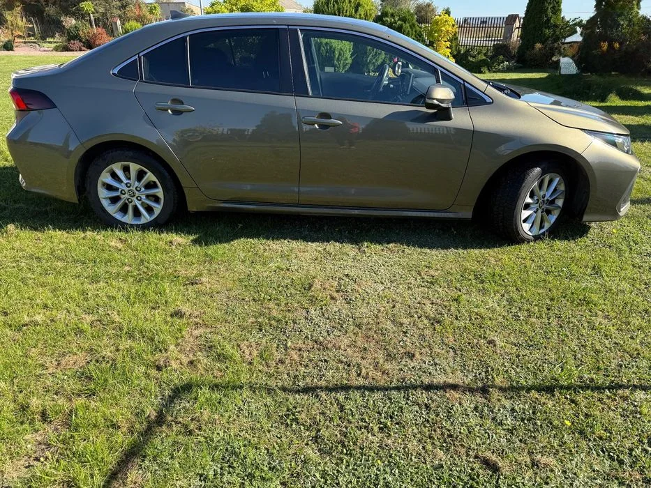 Toyota Corolla Toyota Corolla sedan drugi właściciel 64000 Netto – zdjęcie 4