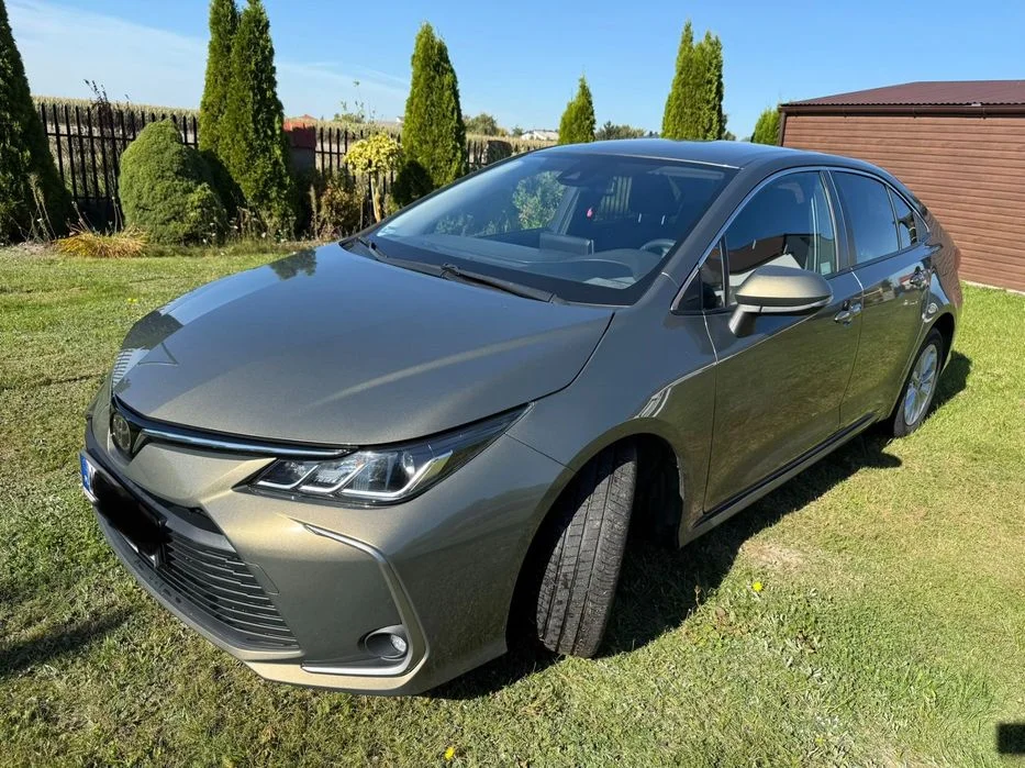 Toyota Corolla Toyota Corolla sedan drugi właściciel 64000 Netto – zdjęcie 2