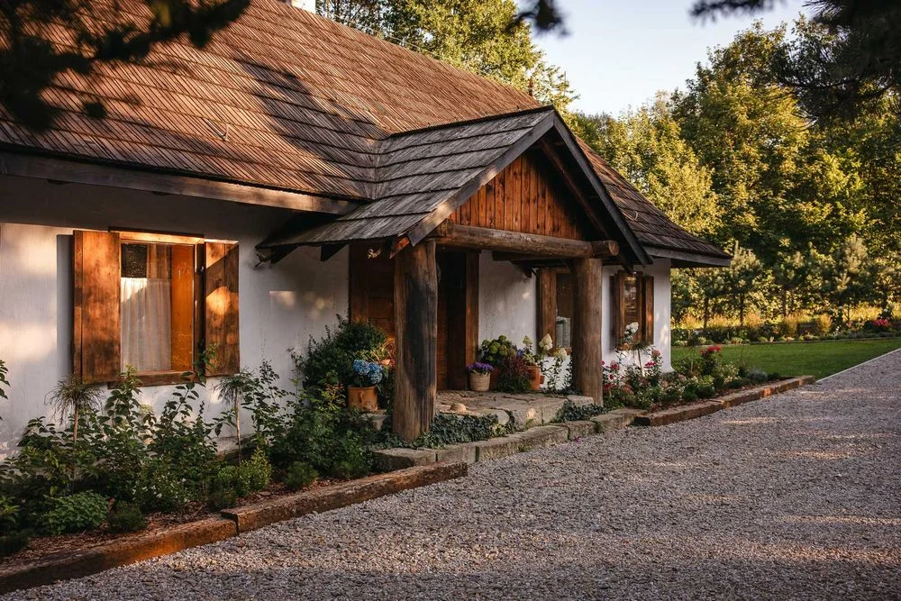 Domek i Chata Siostry Brata dla 15 i 8 osób, jacuzzi, zjazdy rodzinne, spotkania przyjaciół, baza do zwiedzania beskidu niskiego, narty, góry – zdjęcie 2