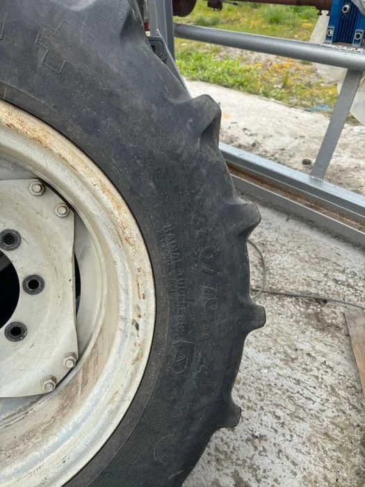 Koła Valtra Fendt MF John Deree 380/70R24 i 420/85R34 – zdjęcie 6