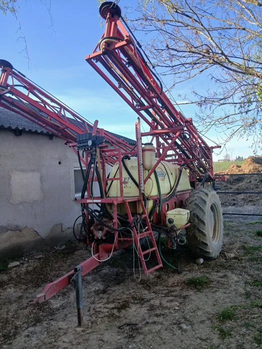 HARDI TZ 2400L 21M hydrauliczny
