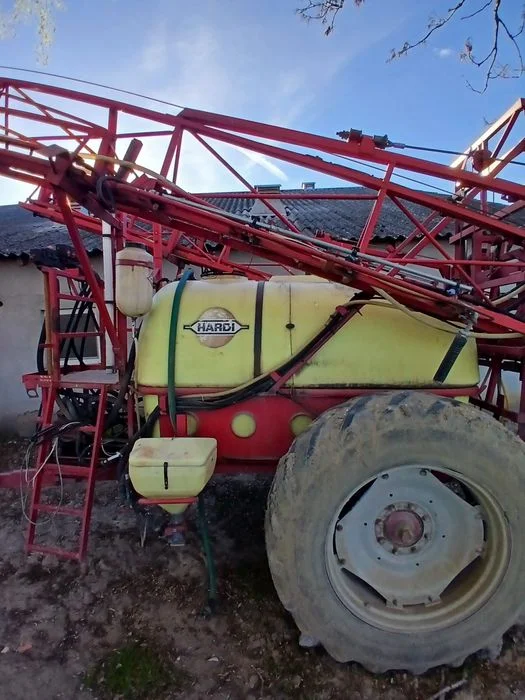 HARDI TZ 2400L 21M hydrauliczny – zdjęcie 3
