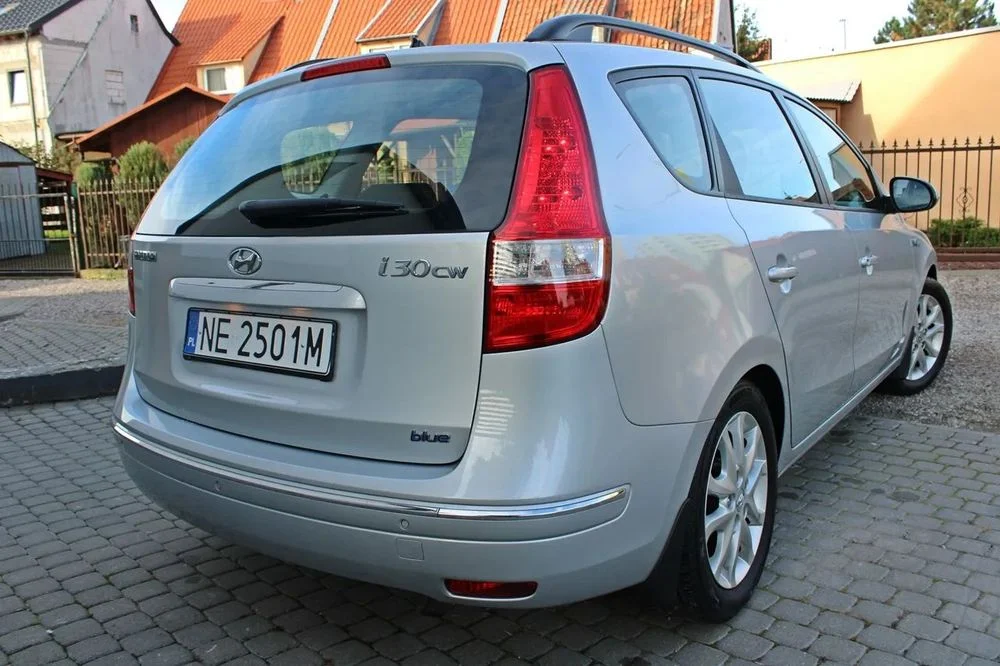 Hyundai I30 1.6 126PS Benzyna, 2X KOŁA! Czujniki, Halogeny, 10x AIRBAG! Warto! – zdjęcie 5