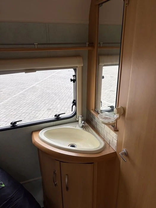 Przyczepa Swift Charisma 560 - 4 osobowa – zdjęcie 8