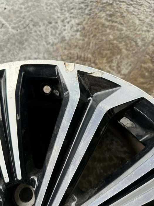Felga aluminiowa 5x114,3 17x7j et40 Toyota – zdjęcie 3