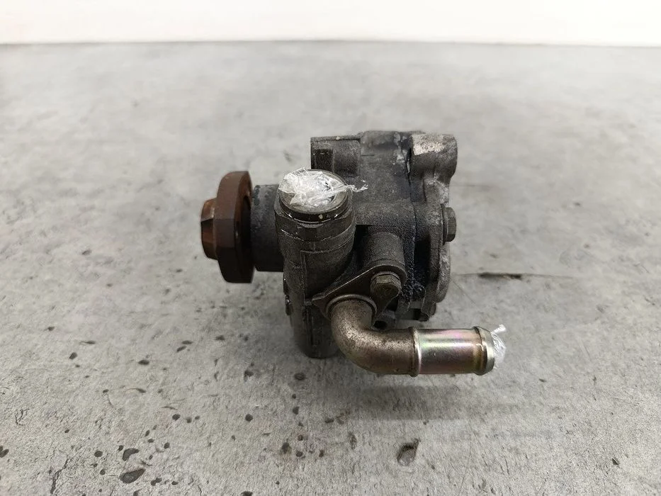 Pompa Wspomagania Vw Golf Iv 1J0422154B Kyb 2.0 8V