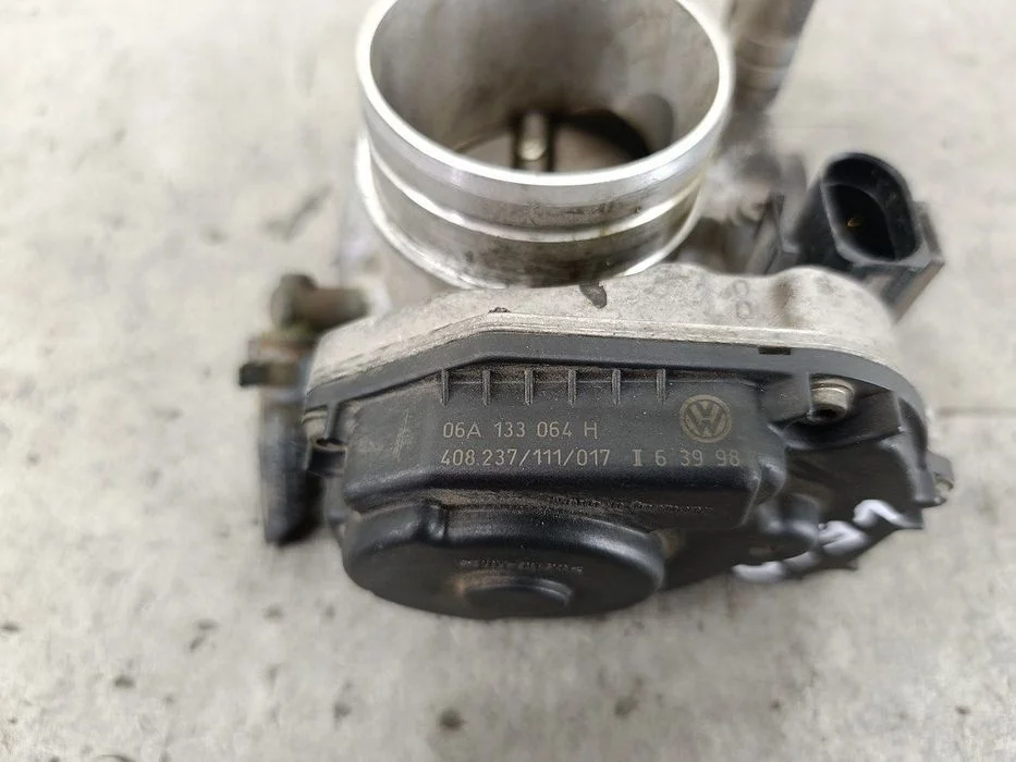 Przepustnica Vw Golf Iv 06A133064H 408.237/111/017 2.0 8V – zdjęcie 3