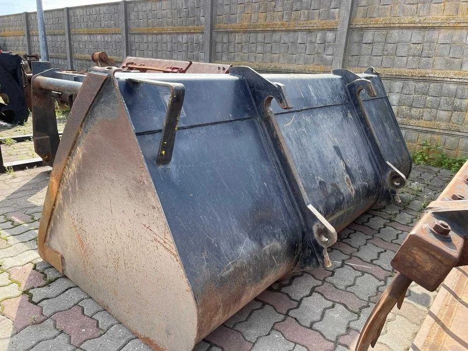 Łyżka 2.40 m szeroka ładowarka teleskopowa JCB oryginał bardzo mocna i solidna porządna Łycha Szufla Szypa – zdjęcie 6