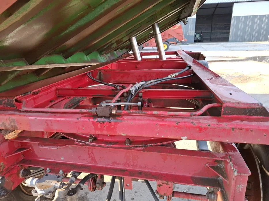 Przyczepa Kroger korten 18 ton 3 stronny wywrot import niemcy – zdjęcie 6