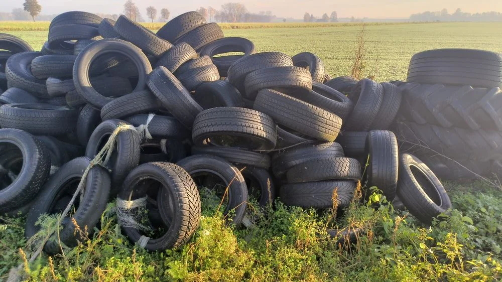 Oddam opony na pryzmy, kiszonki – zdjęcie 3