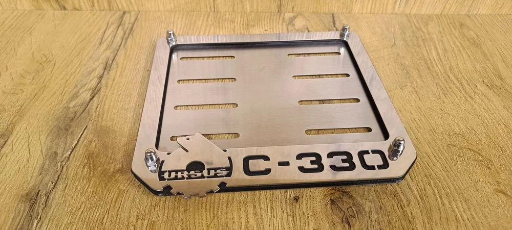 Ramka tablicy rejestracyjnej Ursus C330 stal nierdzewna polerowana – zdjęcie 4