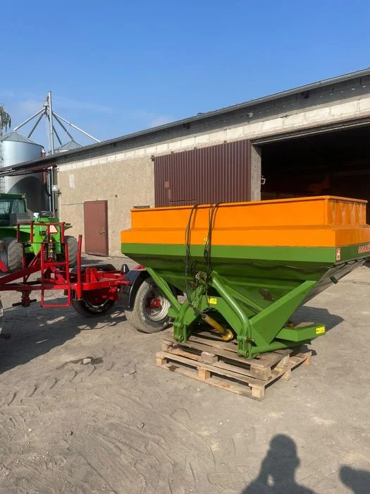Rozsiewacz Amazone Za-U 1501