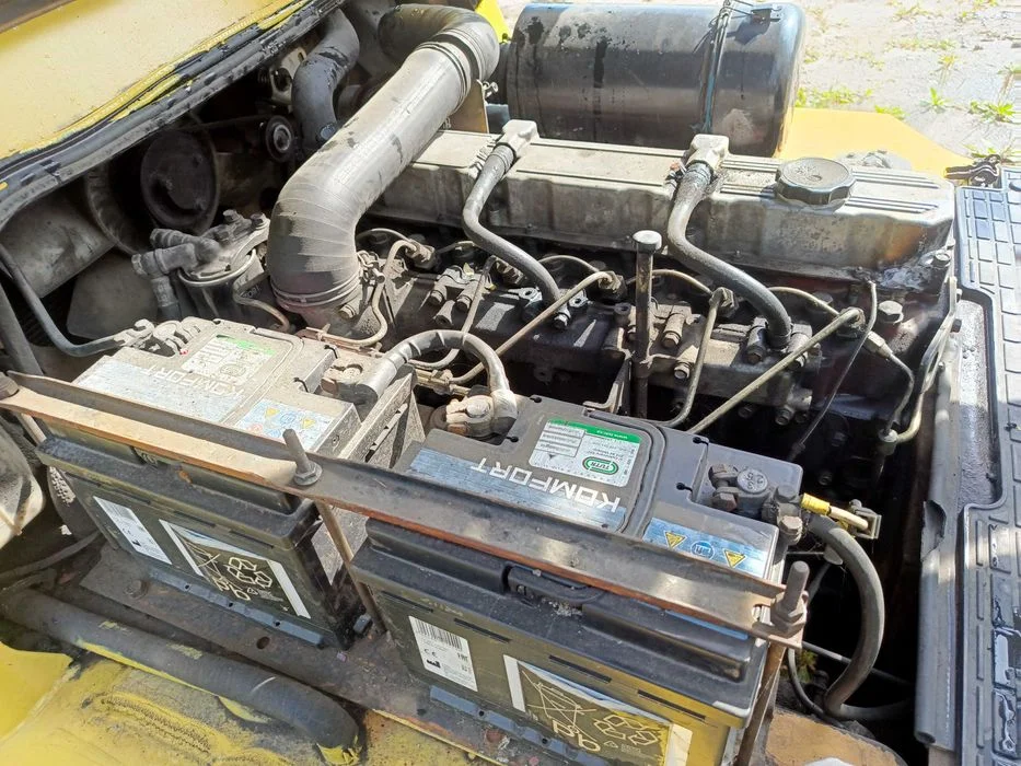 Wózek widłowy CAT DP45K – Diesel – Udźwig 4,5 tony – zdjęcie 7