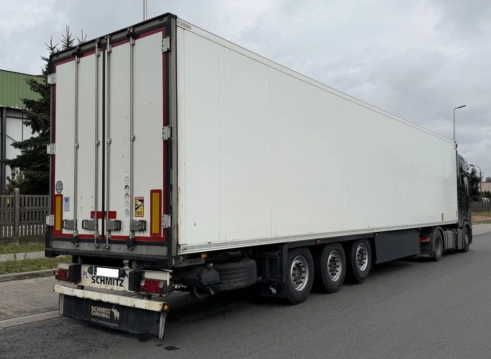 Schmitz Cargobull SCHMITZ CARGOBULL DOPPELSTOCK – Naczepa Chłodnia – 2017 rok