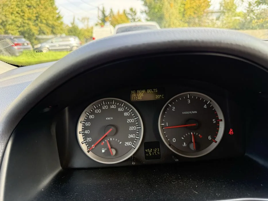 Volvo V50 2.0 2004 rok – zdjęcie 8