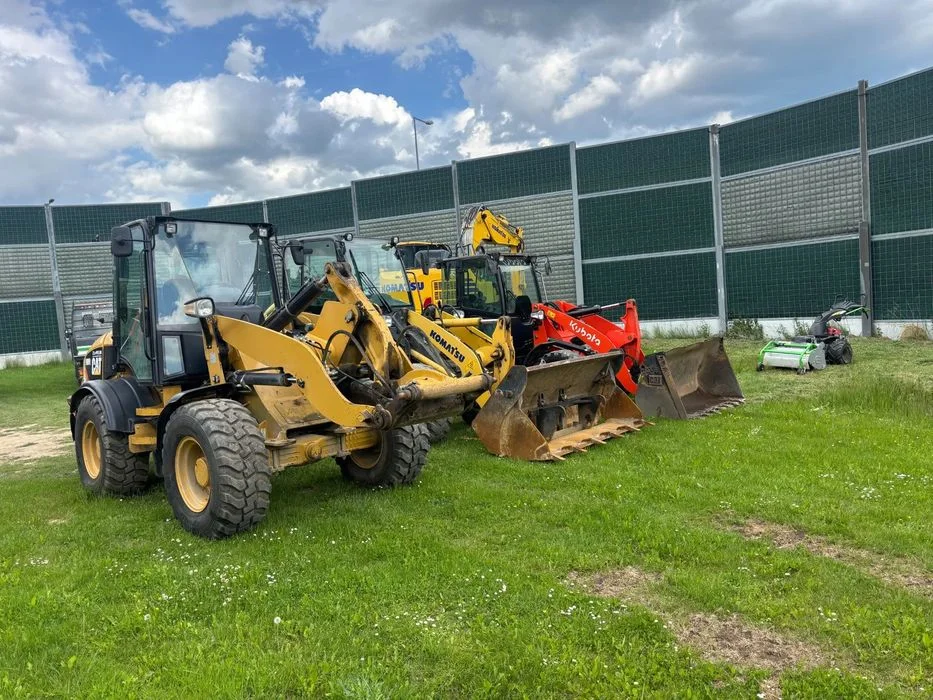 Caterpillar 908H Ładowarka kołowa CAT908 H z 2013r.łyżka sprowadzona – zdjęcie 9
