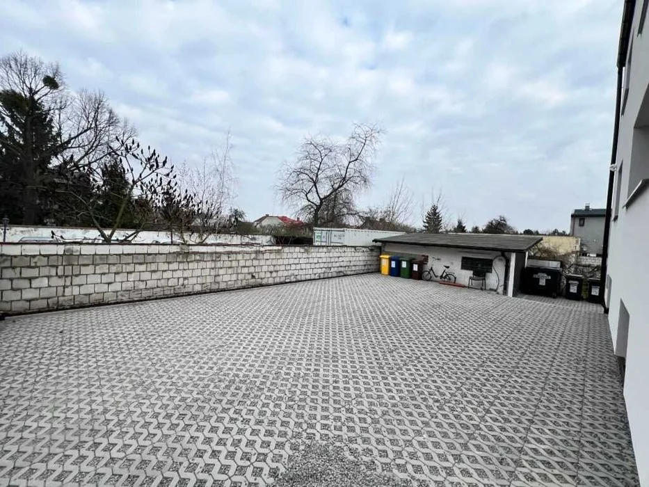 Nowoczesne Pokoje z Łazienkami – Hostel 365 Poznań – Parking – Wi-Fi – zdjęcie 3