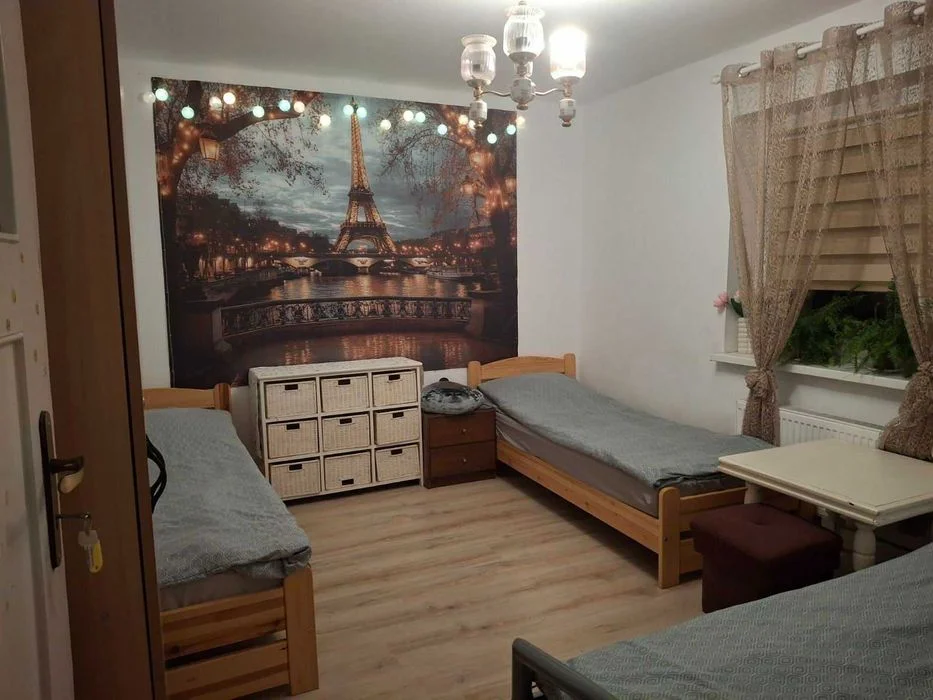 Pokoje pracownicze i noclegi w Toruniu – blisko centrum, Borowiacka