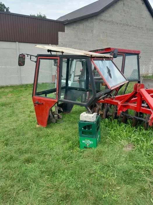 Kabina do Ciągnika Gruby Materiał Mocowana na Poduszkach Solidna kompletna – zdjęcie 8