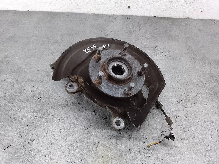 Zwrotnica Lewy Przód Nissan Qashqai +2 I 40015-Jd040 2.0 16V – zdjęcie 3