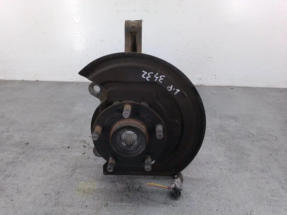 Zwrotnica Lewy Przód Nissan Qashqai +2 I 40015-Jd040 2.0 16V – zdjęcie 2