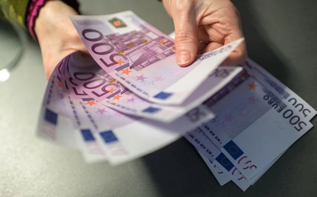 Kredyty i inwestycje prywatne od 6.000 do 55 500 000 zl / EURO