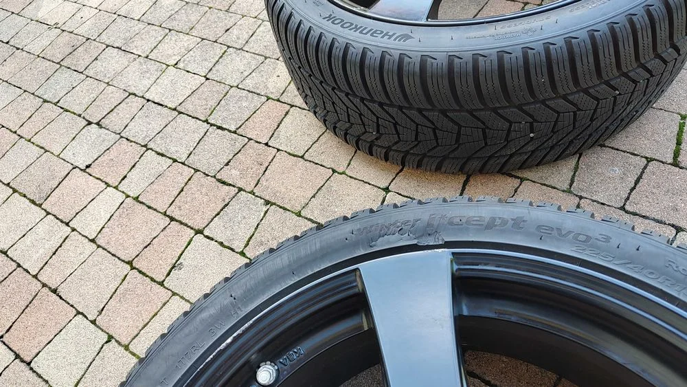 18" Koła Aluminiowe DEZENT KIA Cee'd GT HYUNNDAI 5x114,3 ET51 225/40/18 - 7 mm ! – zdjęcie 9
