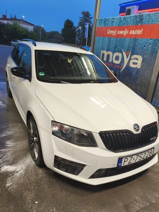 Skoda Octavia III Kombi 2.0 TDI (184 KM) – zdjęcie 2