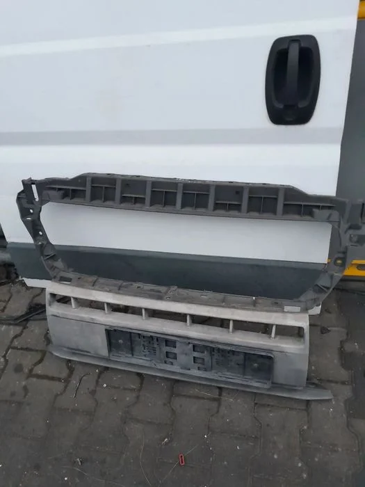 Zderzak środek Fiat Ducato 16r