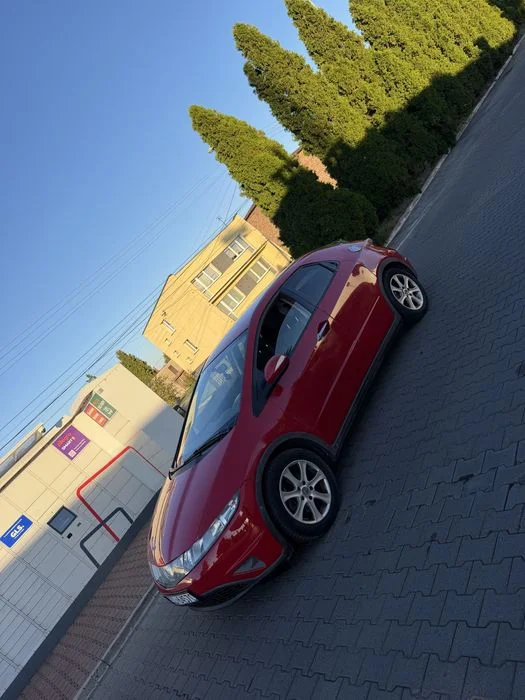 Honda Civic VIII UFO 1.4 Benzyna Sprawna Bez Rdzy – zdjęcie 2
