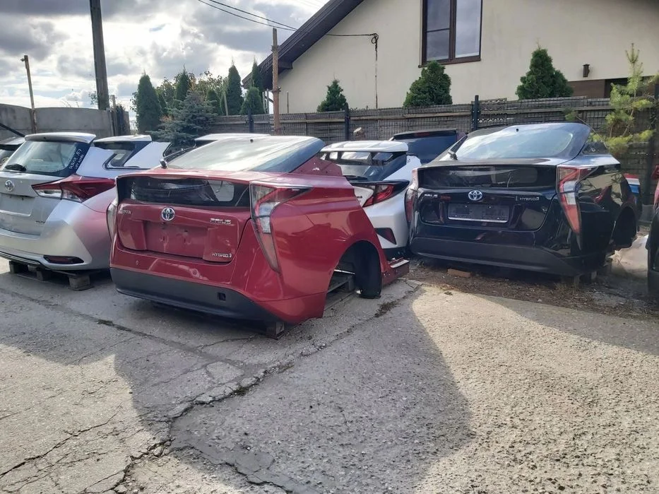 Toyota Prius IV 1,8 xw50 listwa osłona słupka drzwi lewy tył 5762 – zdjęcie 6