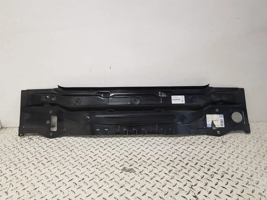 Oryginalny Fabrycznie Nowy Panel Pas Tylny Sciana Tył Bmw 1 F40 19-24 7955481 – zdjęcie 2