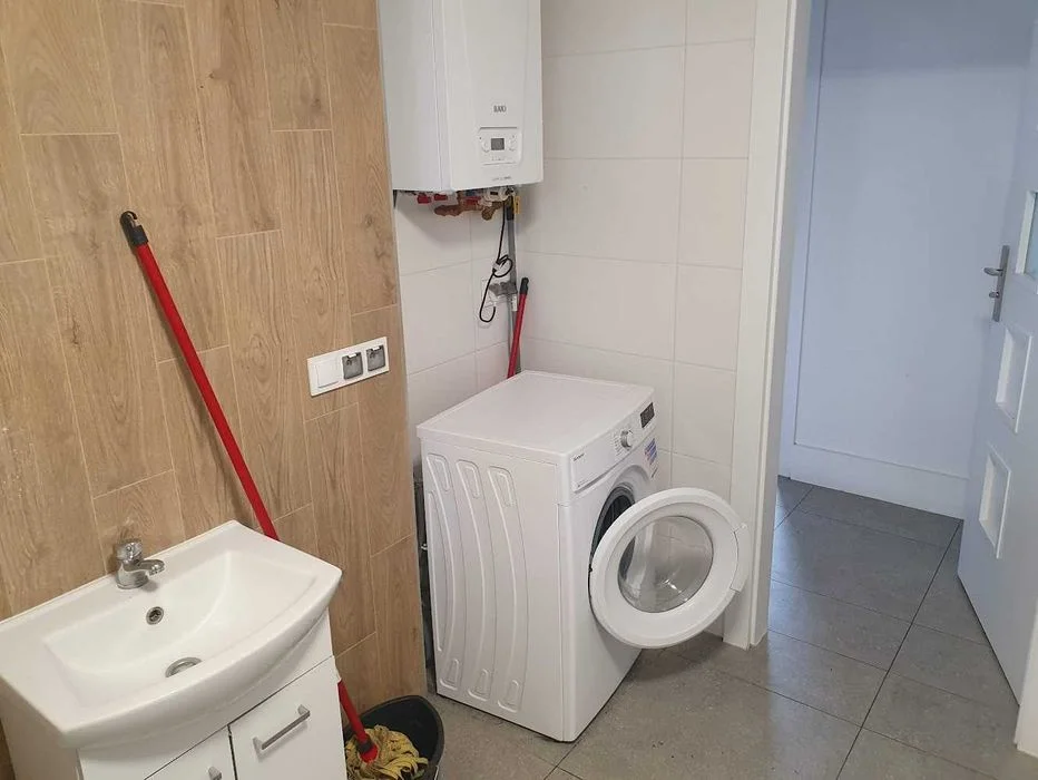 Kwatery Pracownicze i rodzinne LESZNO Wielkopolska – zdjęcie 4
