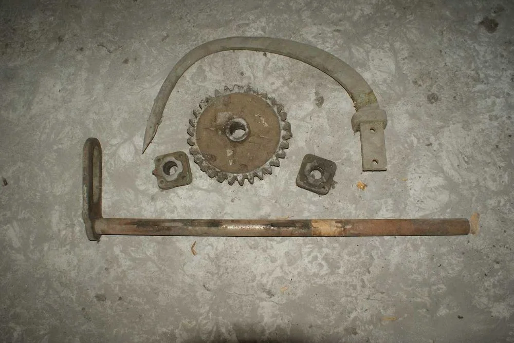 Rozdzielacz hydrauliczny i inne cząści kombajnu Class – zdjęcie 2