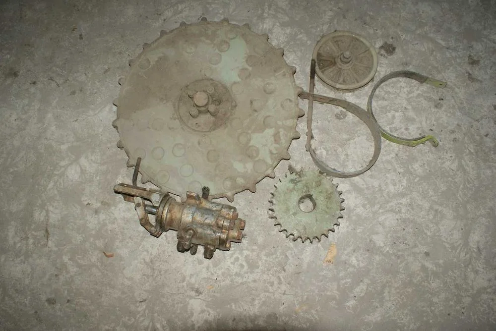 Rozdzielacz hydrauliczny i inne cząści kombajnu Class – zdjęcie 3