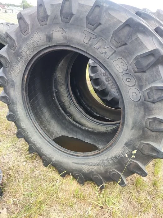 Opona Trelleborg TM 800 ,540 65 30 bez napraw – zdjęcie 4