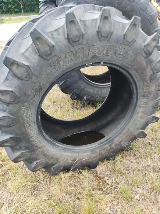 Opona Trelleborg TM 800 ,540 65 30 bez napraw – zdjęcie 3