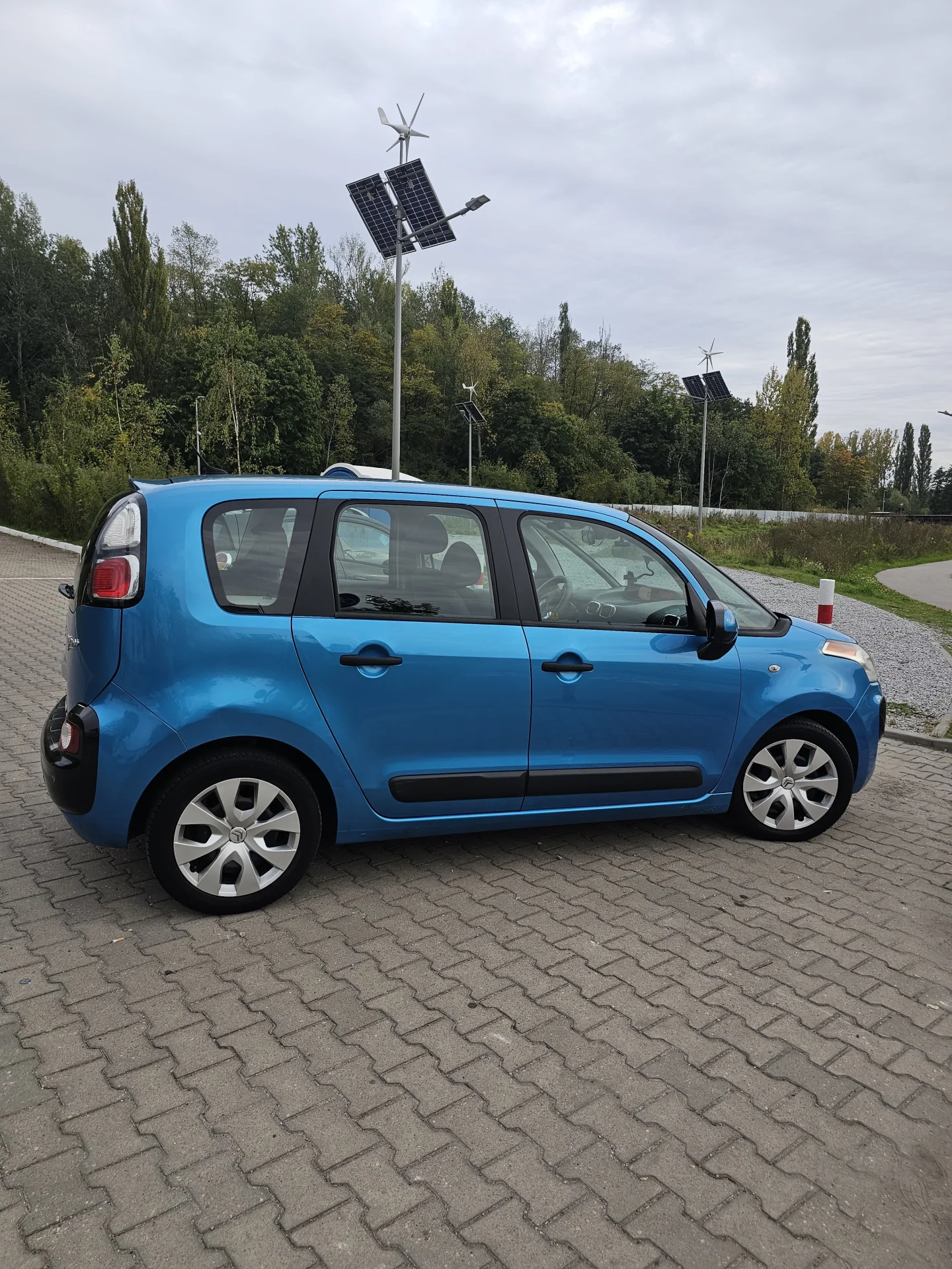Citroen C3 Picasso 1.6 120 KM - zadbany, gotowy na kolejne kilometry – zdjęcie 2