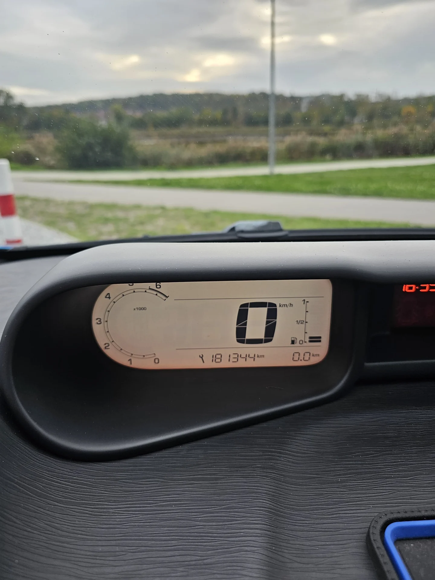 Citroen C3 Picasso 1.6 120 KM - zadbany, gotowy na kolejne kilometry – zdjęcie 13