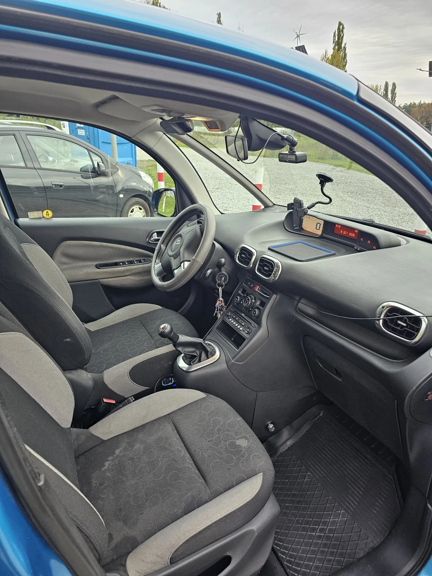 Citroen C3 Picasso 1.6 120 KM - zadbany, gotowy na kolejne kilometry – zdjęcie 11